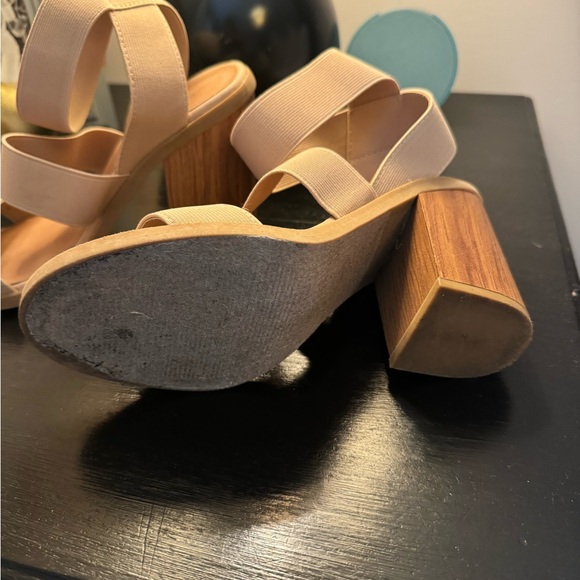 Sandal Heels Block Elastic - Picture 2 of 2